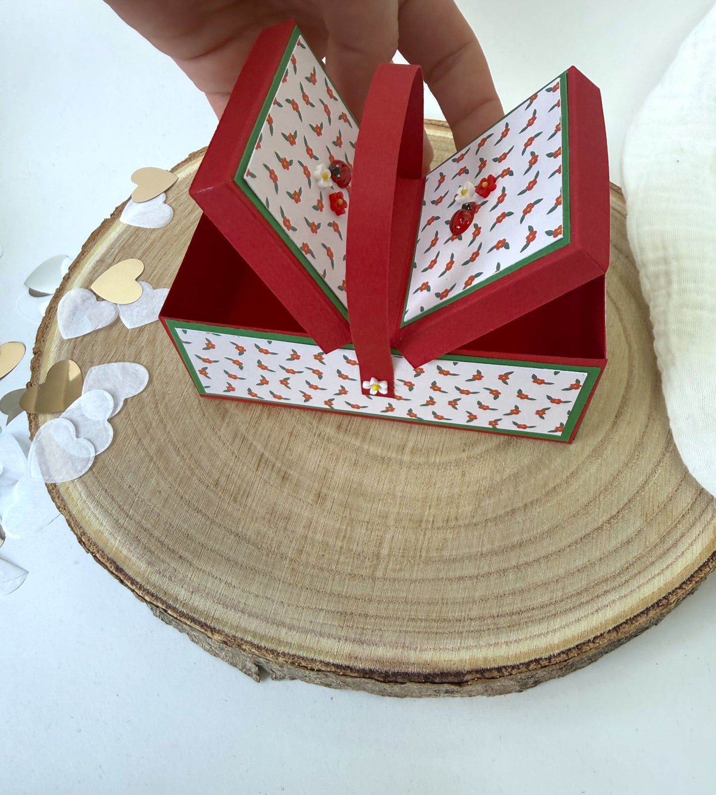 Picknickkorb als Geschenkverpackung
