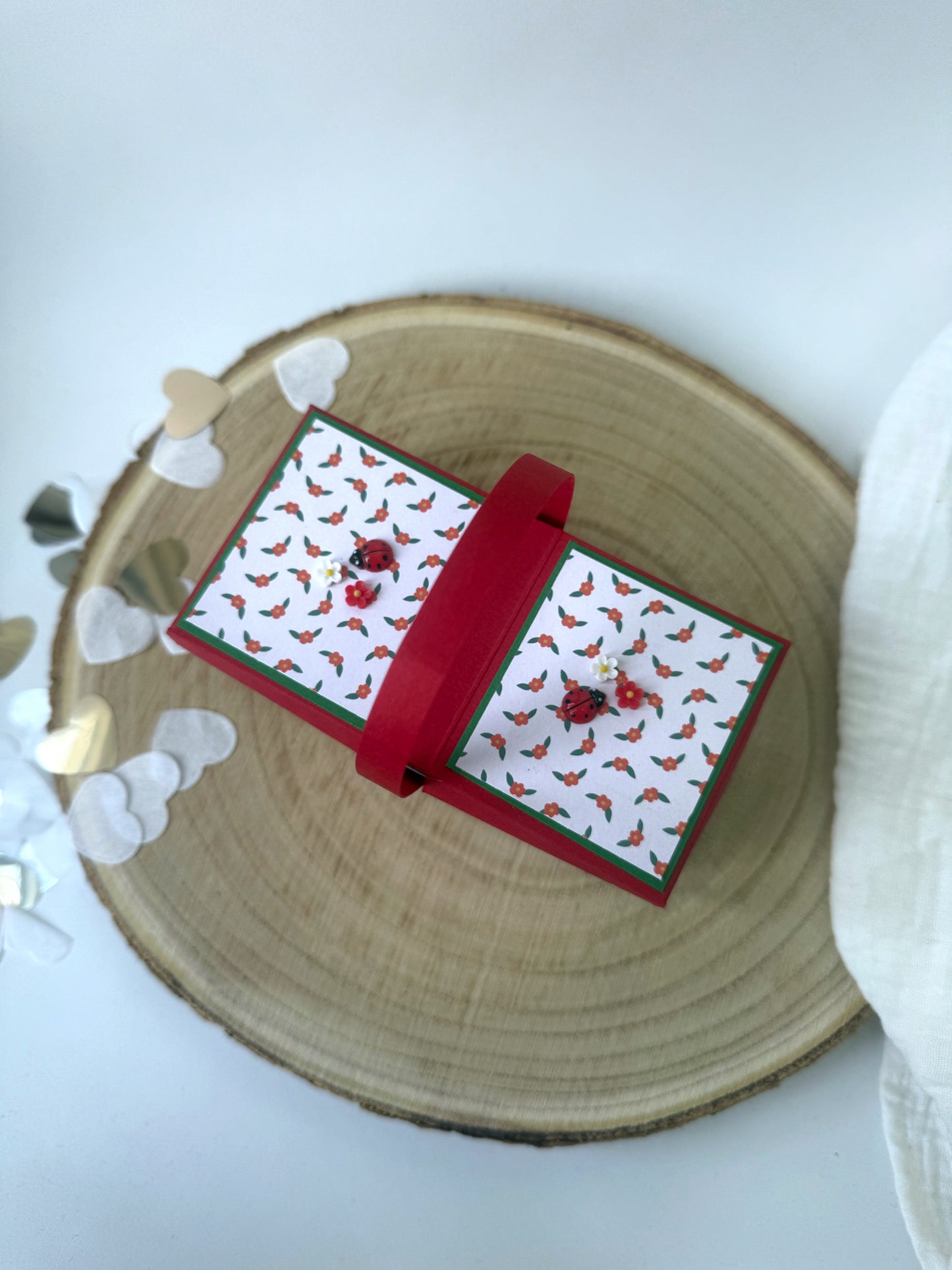 Picknickkorb als Geschenkverpackung
