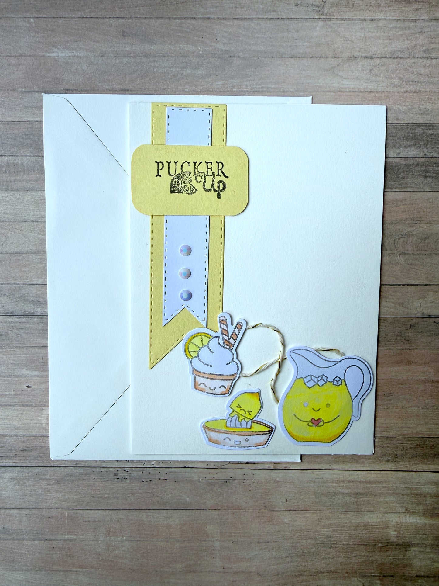 Grußkarte - Zitronenlimonade beige