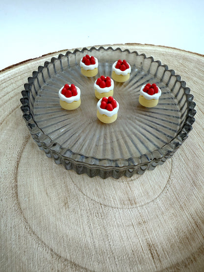 Miniatur Erdbeertörtchen - 2er Set